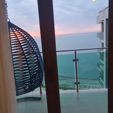 The Fresh Wave Hotel 巴统 外观 照片