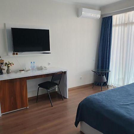 The Fresh Wave Hotel 巴统 客房 照片