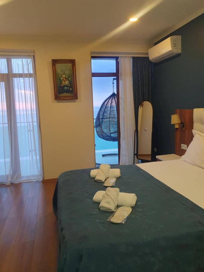 The Fresh Wave Hotel 巴统 外观 照片